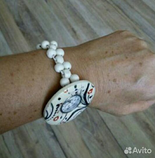 Часы—браслеты