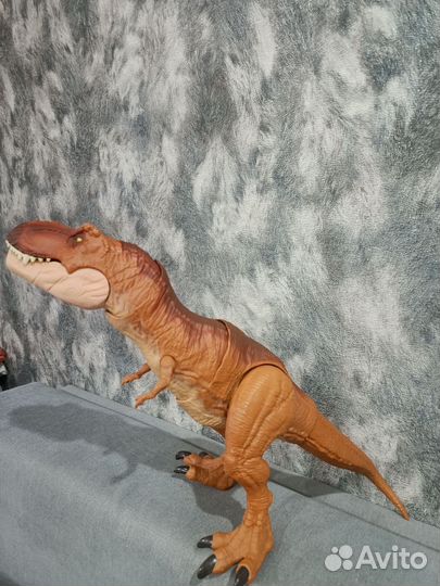 Игрушка динозавр Тирекс Jurassic world Mattel