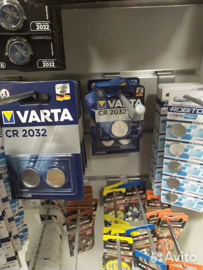 Литиевая батарейка Varta CR2032