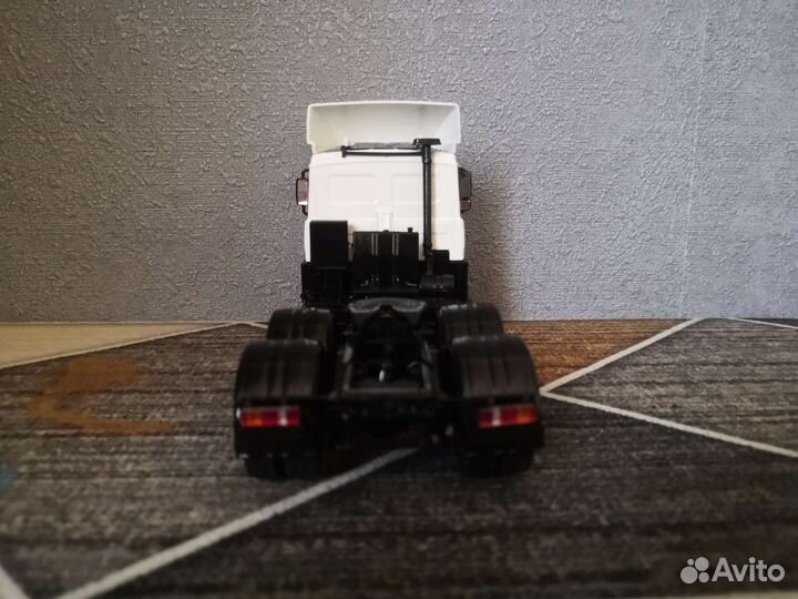 Модель маз6422 SSM