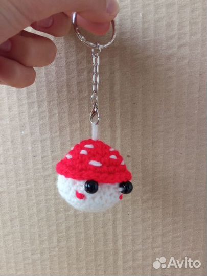 Брелок на сумку