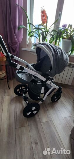 Коляска для новорожденных 2в1