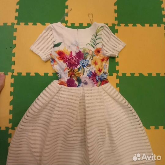 Платье женское