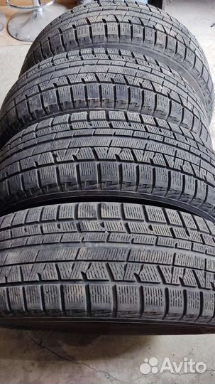 Yokohama Ice Guard IG50+ 215/65 R16