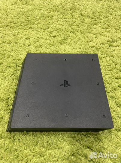 Sony playstation 4 PS4 pro