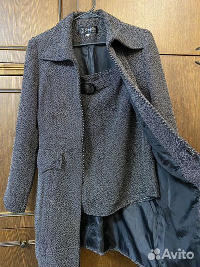 Костюм. Жакет удлинённый с юбкой