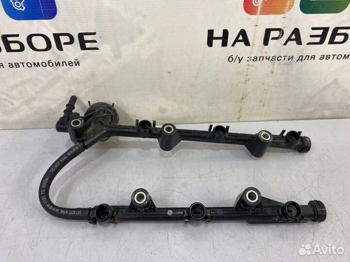 Топливная рейка Toyota Camry XV50 2GR-FE 2013