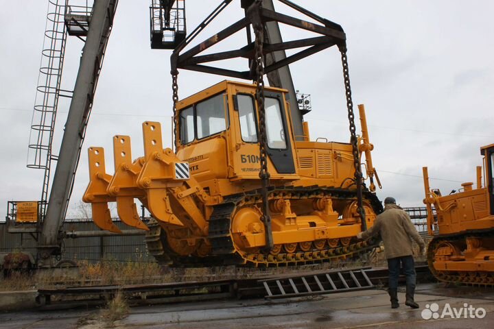 Вал Б10 18-44-27