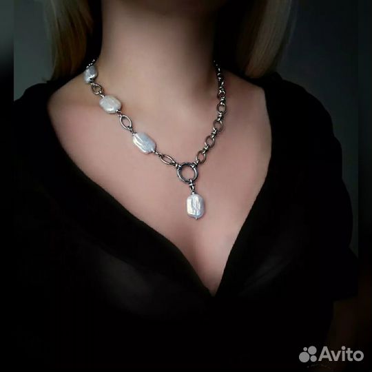 Ожерелье с натуральным барочным жемчугом