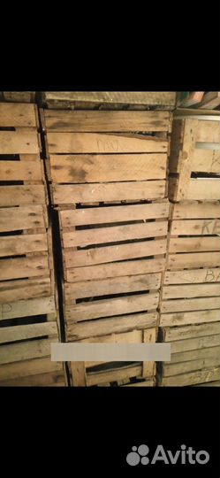 Ящик деревянный для хранения яблок