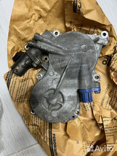 Крышка (Лобовина) левая Infiniti M25 /Q70