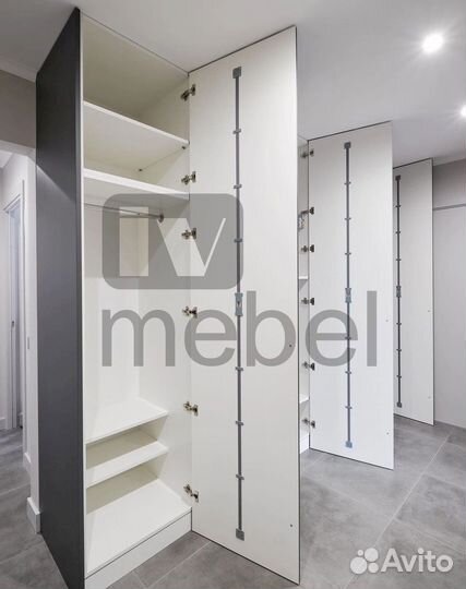 Шкафчик для ванной