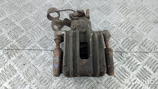 Суппорт тормозной задний левый audi A4 B5 (BBL12LS