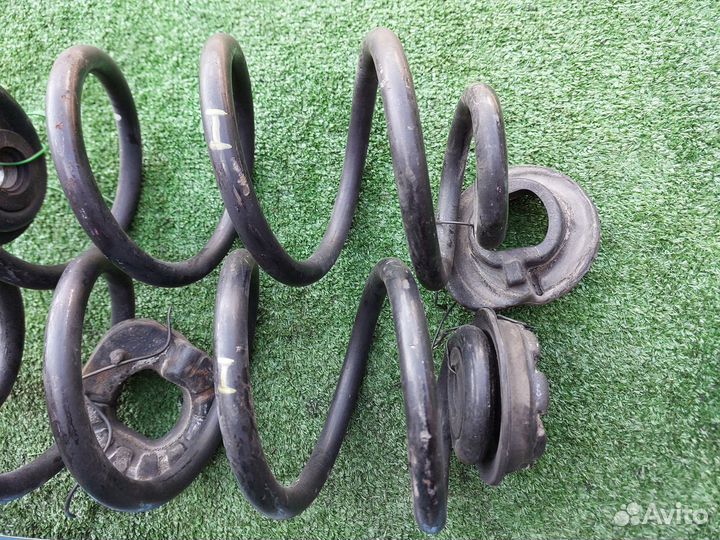 Задние пружины Ниссан Кашкай J10