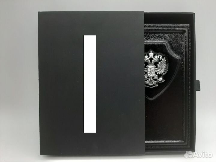 Обложка на паспорт (серебряный герб)