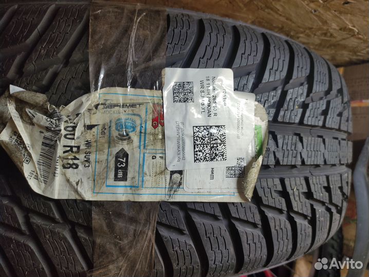 Nokian Tyres WR SUV 3 265/60 R18