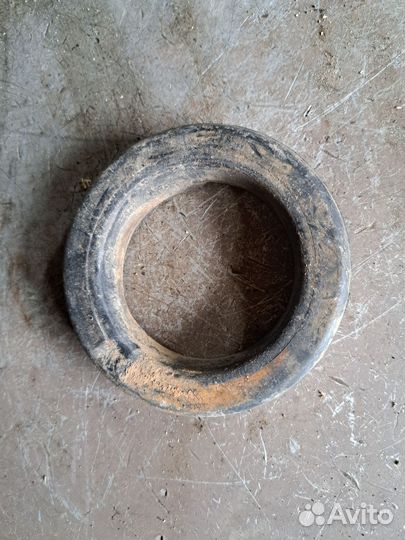 Проставка пружин Mercedes W210