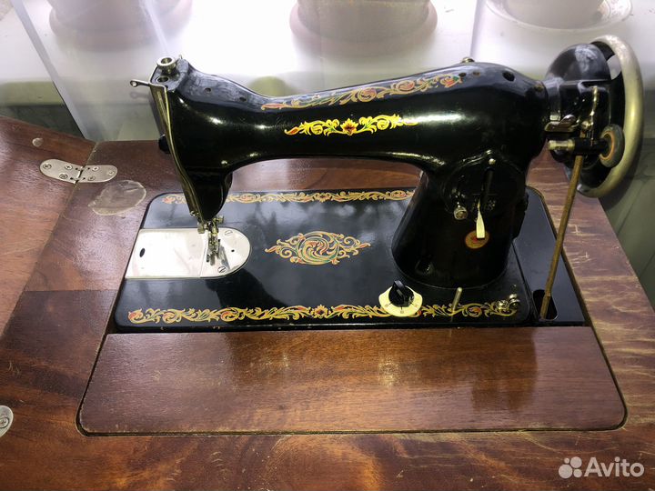 Швейная машина подольск ножная