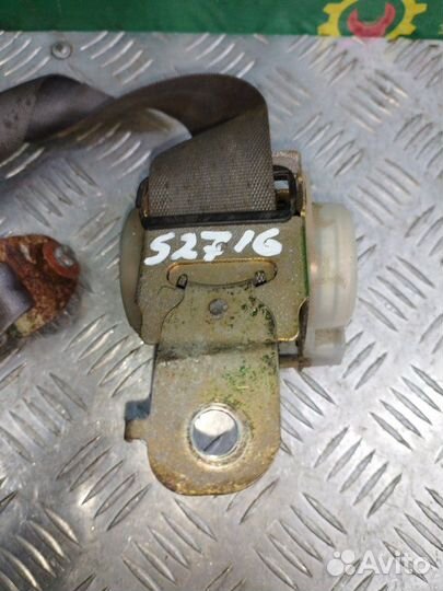 Ремень безопасности задний Hyundai Elantra 2.0