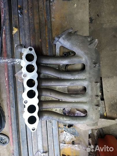 Коллектор впускной vq20de ниссан цефиро,максима