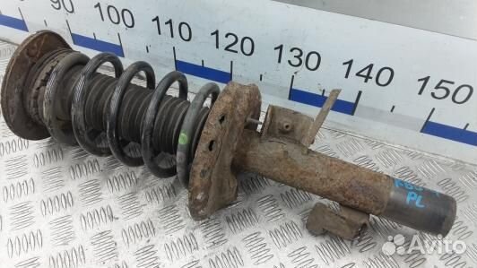 Стойка передняя левая volvo V70 3 (KBG04K501)