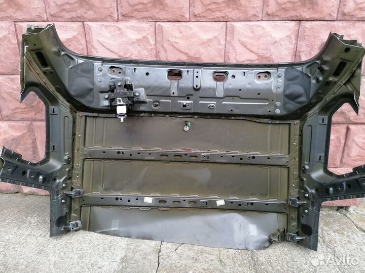 Продам балку потолочную на Nissan Murano Z 52