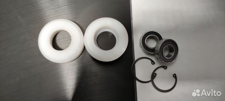 Верхние катки 2 шт yamaha 8AC-47310-10-00