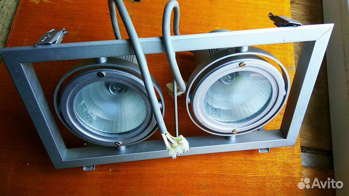 Светильник акцентного освещения