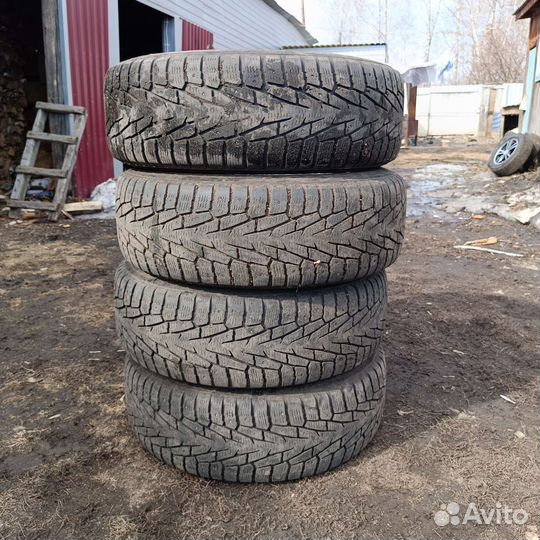 Accelera Beta 235/70 R16 55