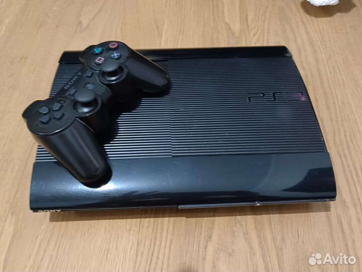 Sony PS3 super slim прошитая 500 гб + 30 игр