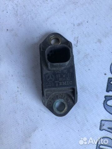 0015428018 Mercedes Benz Датчик ускорения