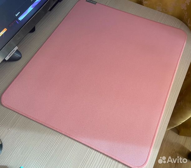 Коврик для мыши razer strider