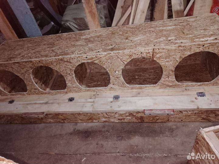 Гнезда для кур с яйцесборником