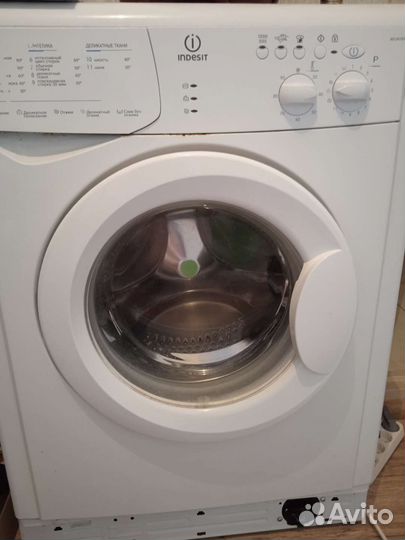 Стиральная машина на запчасти indesit