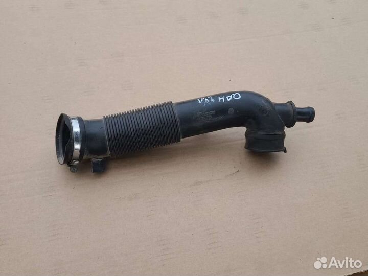 Воздуховод Opel Astra H 2004-2014