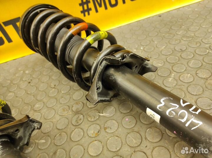 Амортизаторы комплект передние Honda Accord CU-2