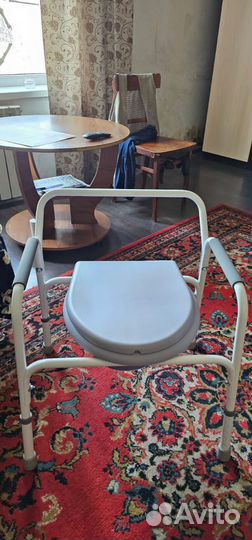 Кресло туалет Армед