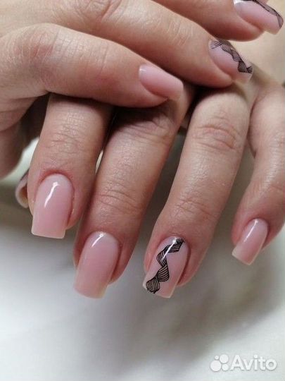 Маникюр, педикюр