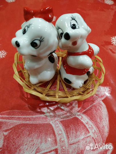 Солонка и перечница