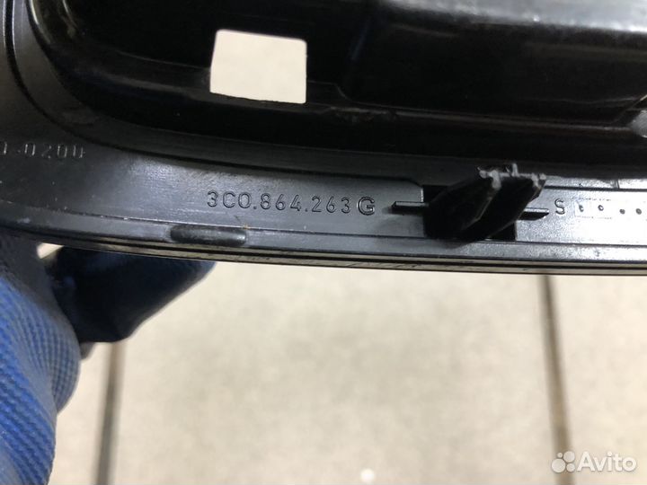 Накладка консоли АКПП Volkswagen Passat B6