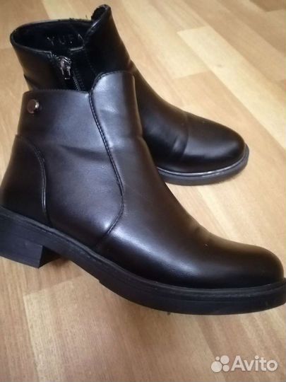 Ботинки для девочки