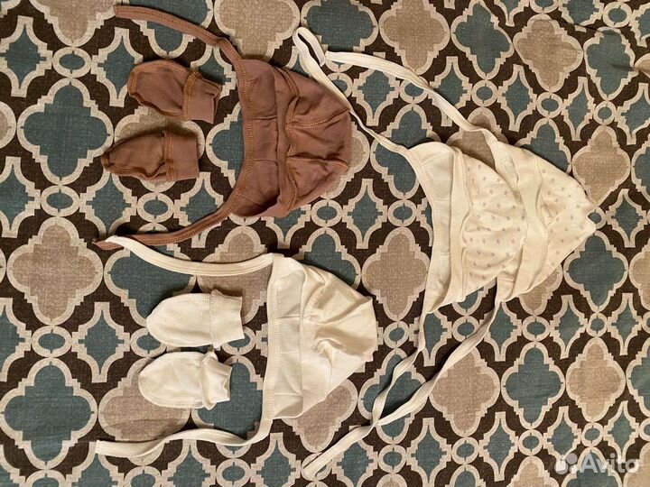 Чепчик с антицарапками для новорождённых