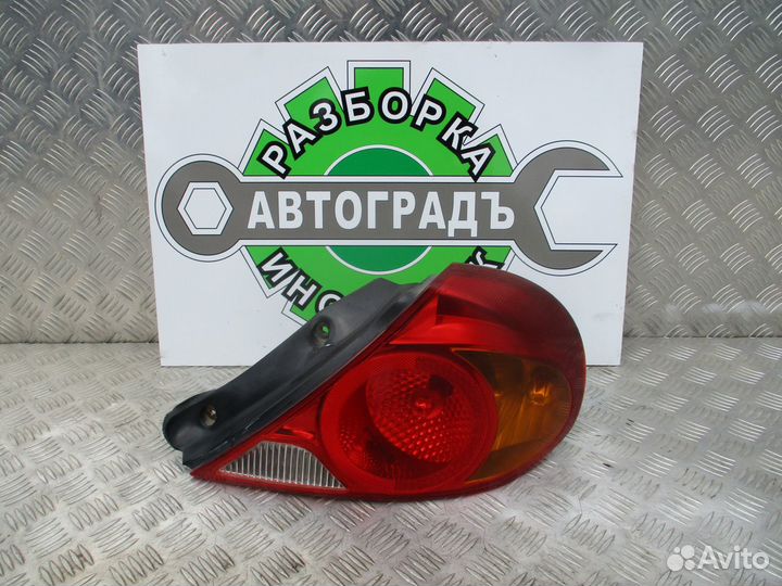 Фонарь задний правый Kia Spectra 2006г