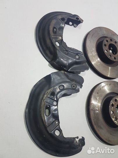 Комплект передних тормозов 320мм Ауди А8