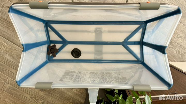 Stokke Ванночка Flexi Bath на подставке с горкой