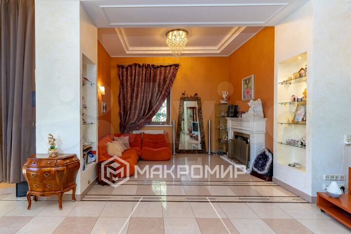 Коттедж 324,4 м² на участке 24,5 сот.