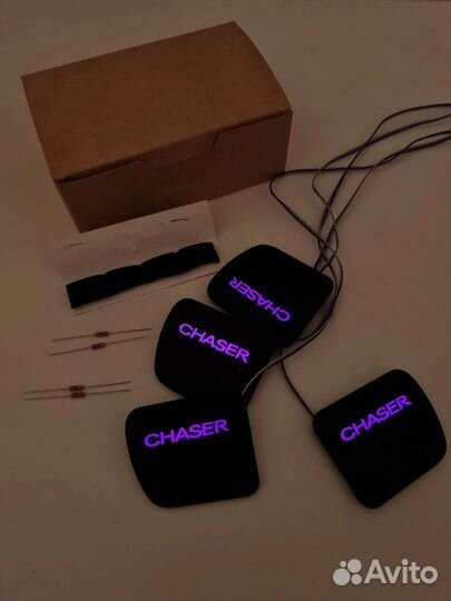 Подсветка дверных ручек салона Toyota Chaser 100