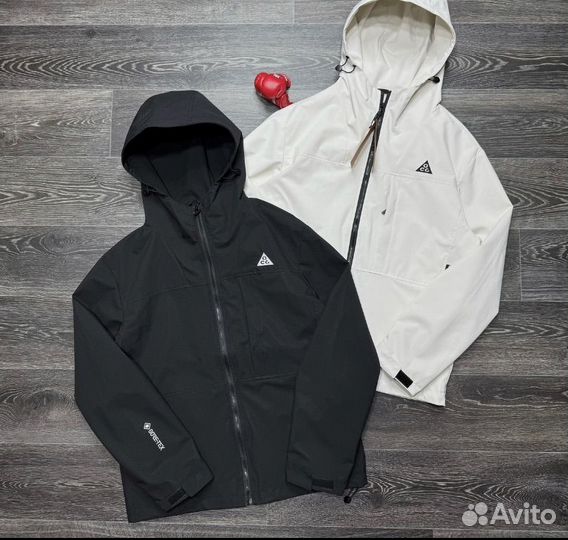Куртка лето зима брендовая