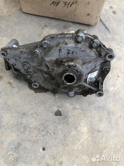 Редуктор на х5 е70 3.0 лит дизель заднее