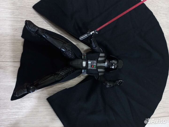 Коллеционную фигуру